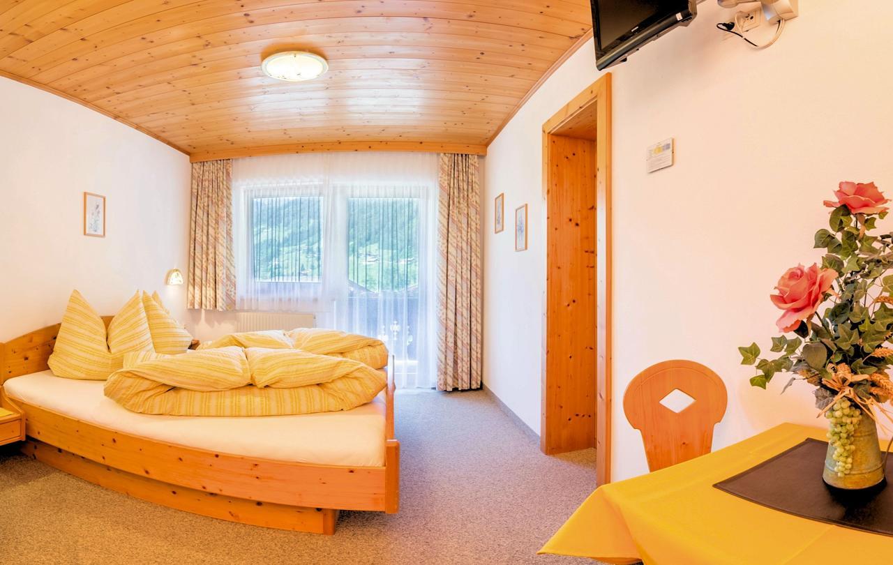 Haus Elisabeth Bed & Breakfast Нойщифт им Щубайтал Екстериор снимка