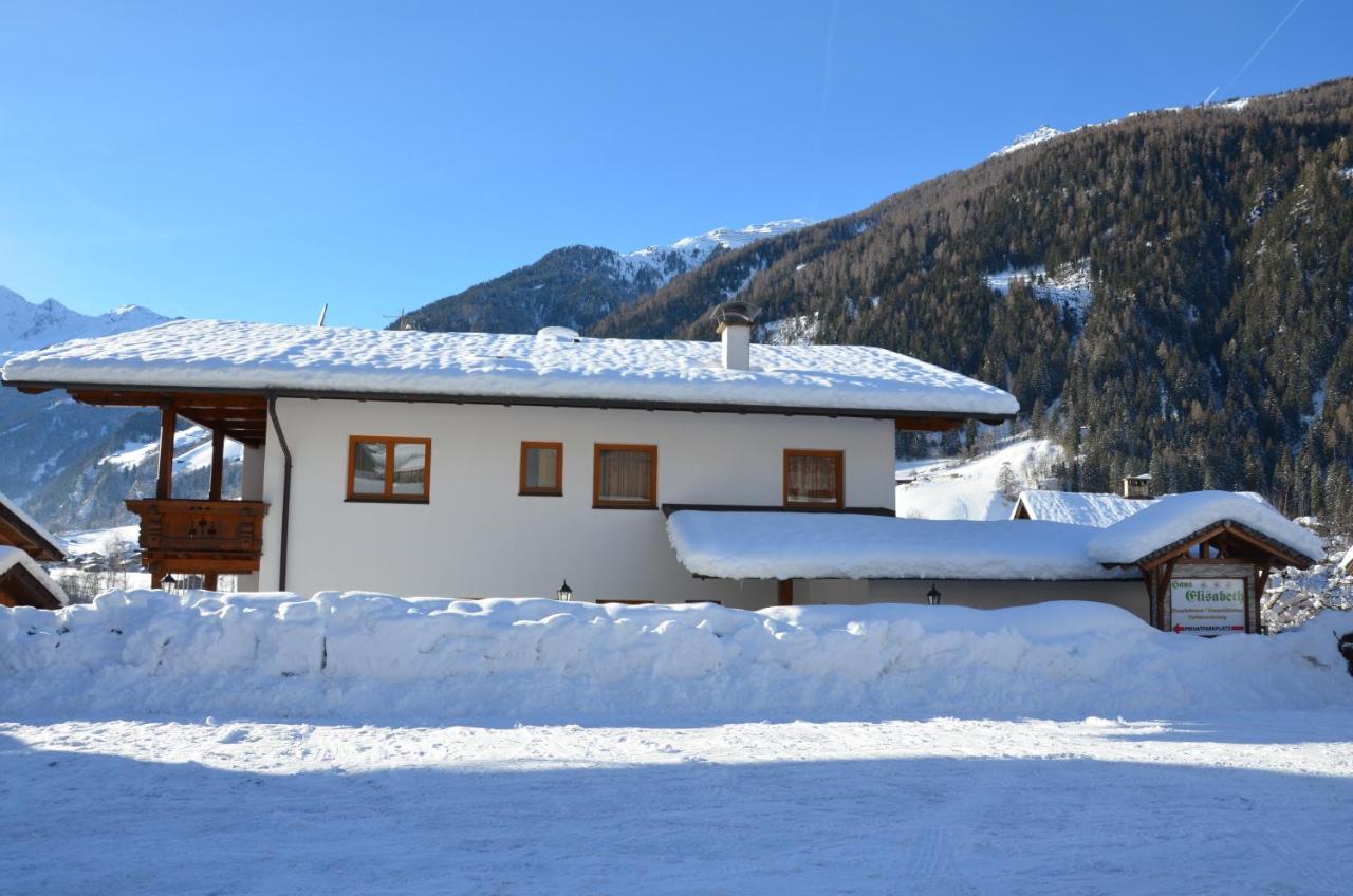 Haus Elisabeth Bed & Breakfast Нойщифт им Щубайтал Екстериор снимка